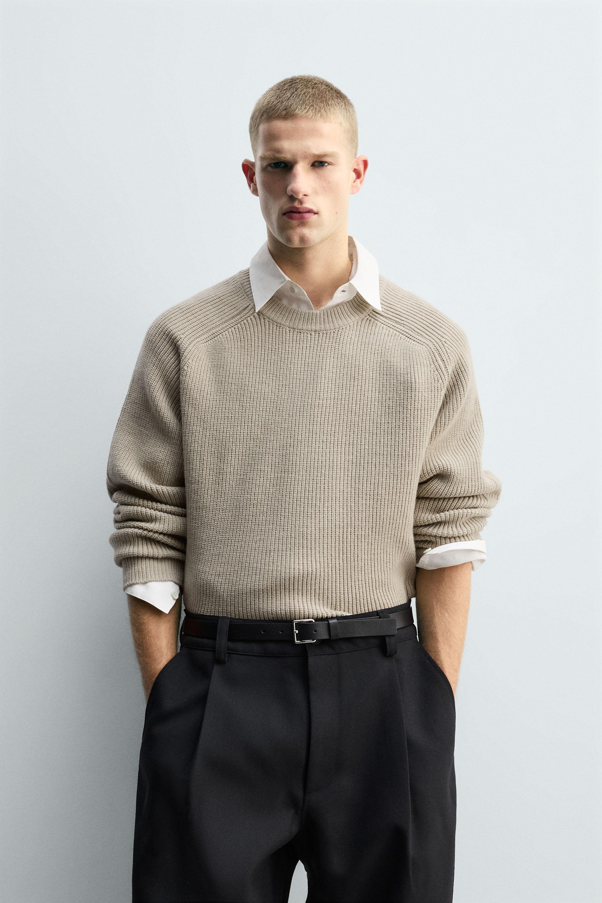 TEXTURED BOXY FIT JUMPER